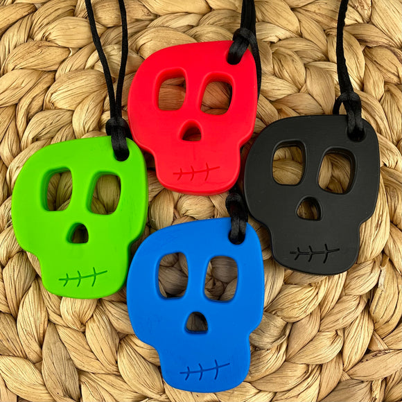 Skull Chewy Necklace