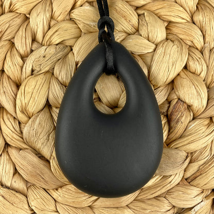 Tear Drop Chewy Necklace