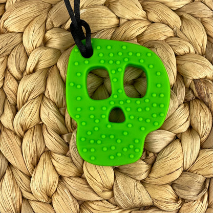 Skull Chewy Necklace